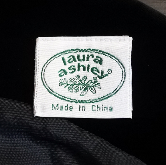 Vintage 90s Laura Ashley Black Velvet Dress Size US 8 UK 12 - Picture 7 of 8